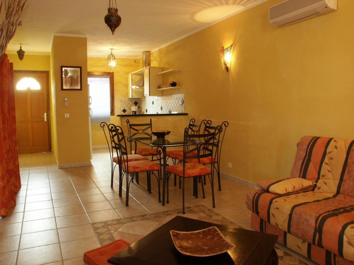 Hotel Du Pont De L'Oso Lecci Luaran gambar