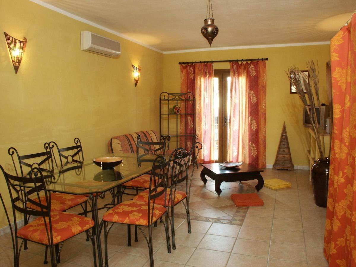 Hotel Du Pont De L'Oso Lecci Luaran gambar